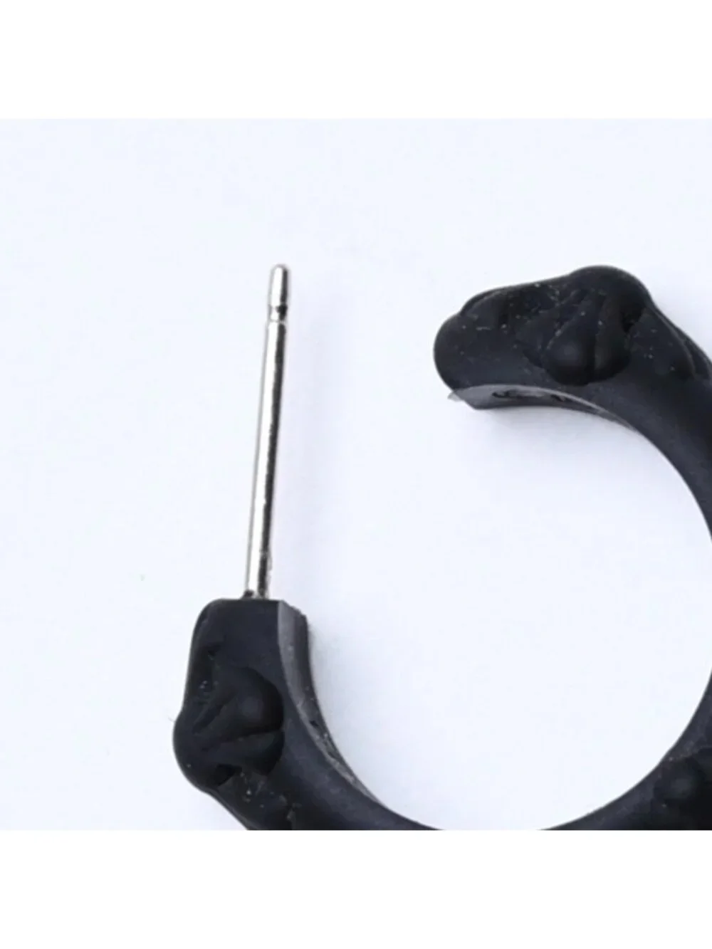 Chrome Hearts Rubber Hoop Cross Small Band Silicon Earrings Black
